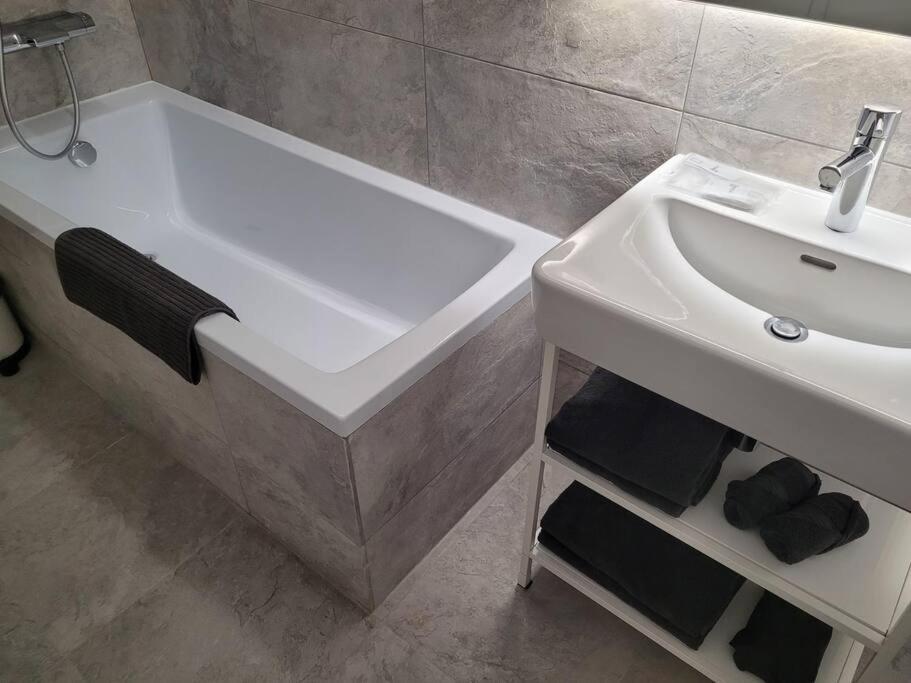 Art Apartment Bucureşti Eksteriør bilde