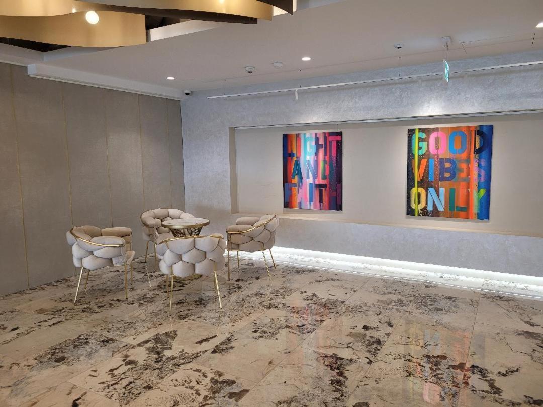 Art Apartment Bucureşti Eksteriør bilde
